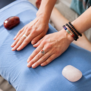 reiki-crystal-healing